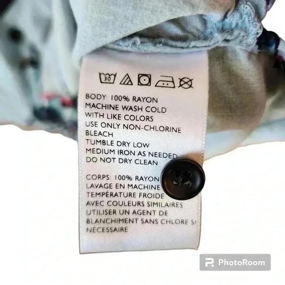 Urban Outfitters Shirt 100% Rayon Button Down Tiger Print Size Medium 66170 - Picture 4 of 7